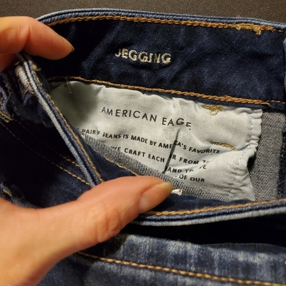 NEW American Eagle Jegging Jeans - Picture 6 of 7